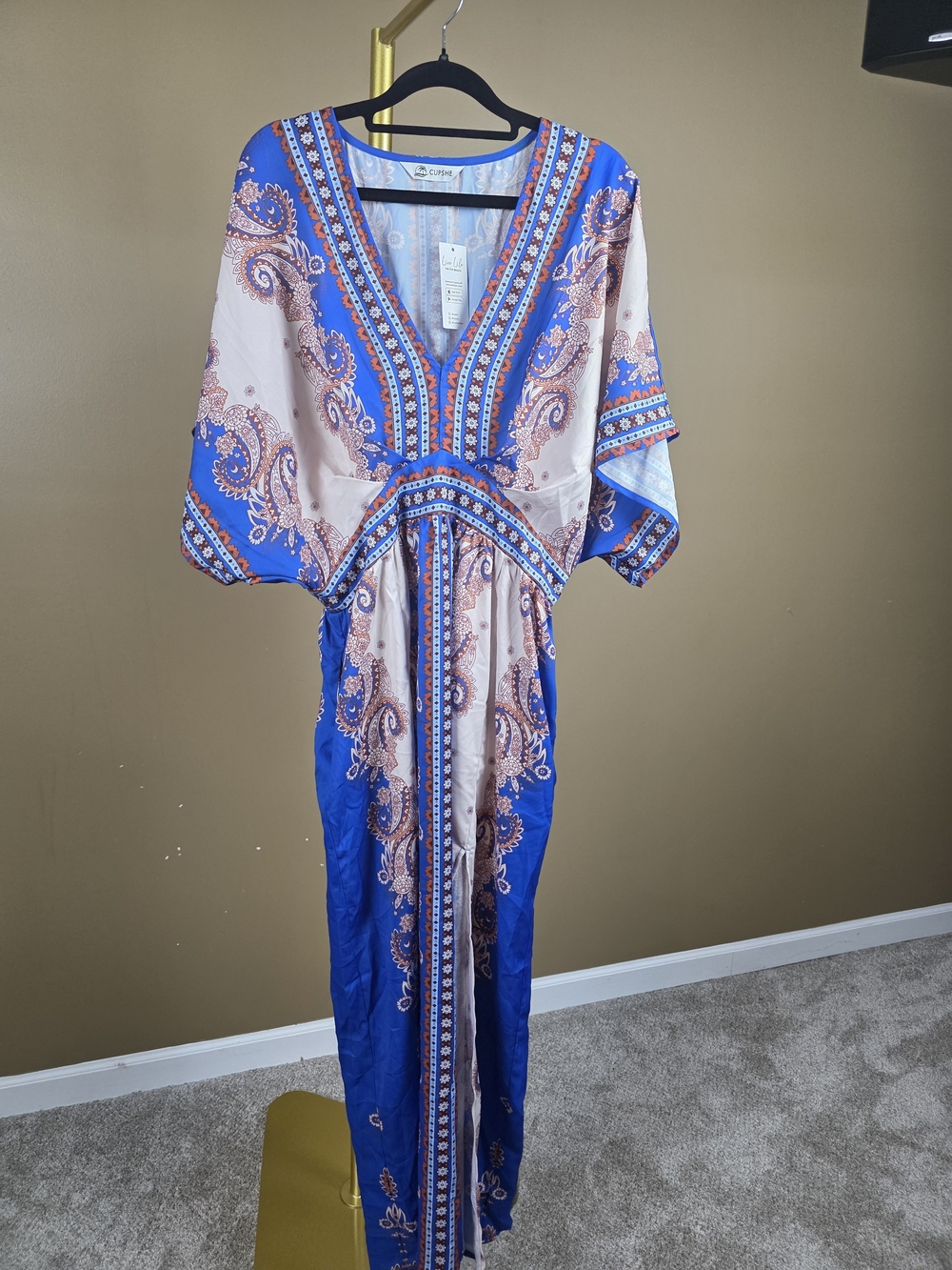 Cupshe Boho V-Neck Blue Paisley Maxi Dress With Side Pockets - Picture 4 of 5